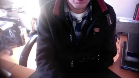 Snapshot of amor2200 chatting on 01.13.25 Amor2200 online show from 01.13.25