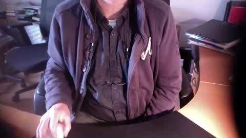 Snapshot of amor2200 chatting on 01.27.25 Amor2200 online show from 01.27.25