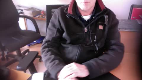 Snapshot of amor2200 chatting on 02.07.25 Amor2200 online show from 02.07.25