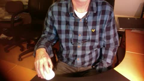 Snapshot of amor2200 chatting on 03.06.25 Amor2200 online show from 03.06.25