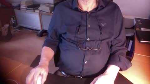 Amor2200 online show from 02.09.26