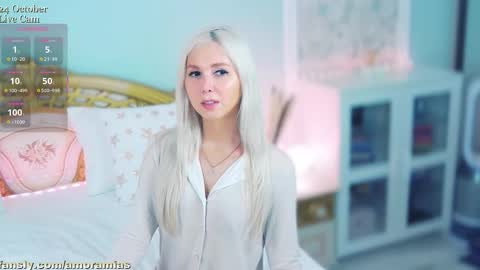  Im the first transgender post-op model on haturbate. I have a new sweet pussy... online show from 10.24.25