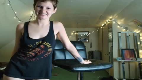 Amora Mystic online show from 10.18.25