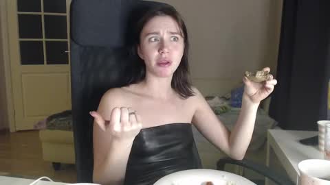 miss unforgettable online show from 12.28.24