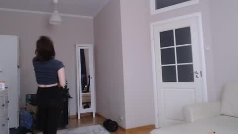 miss unforgettable online show from 02.13.25