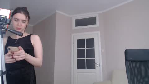 miss unforgettable online show from 03.05.25