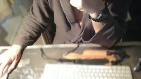 amslave4f online show from 02.12.26