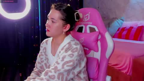 Snapshot of amy_bellel chatting on 03.02.26 Amy follow me online show from 03.02.26