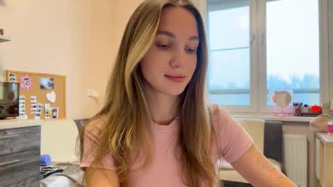 Snapshot of amy_chill chatting on 11.18.25 Amy Chill online show from 11.18.25