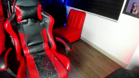 Amy Hoy69 online show from 04.18.26