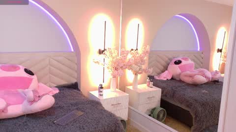 Amy online show from 04.11.26