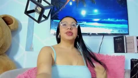 Emy Noa  online show from 04.11.26