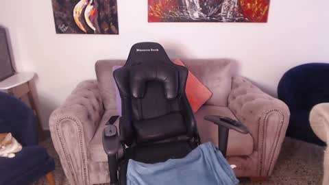 Mia Cristancho online show from 01.18.25