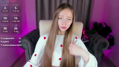 Snapshot of amy_vayne chatting on 11.19.25 Amy online show from 11.19.25