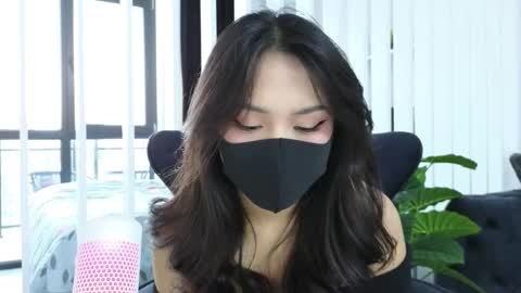 Snapshot of amyalwayshere chatting on 01.25.25 girl next door named Amy online show from 01.25.25