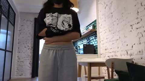 Snapshot of amyalwayshere chatting on 02.05.25 girl next door named Amy online show from 02.05.25