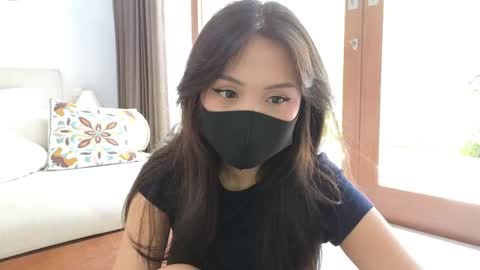 Snapshot of amyalwayshere chatting on 02.27.25 girl next door named Amy online show from 02.27.25