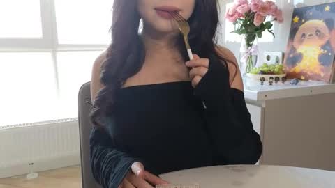 Snapshot of amyalwayshere chatting on 10.22.25 girl next door named Amy online show from 10.22.25