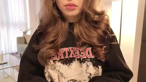 Snapshot of amyalwayshere chatting on 01.11.26 girl next door named Amy online show from 01.11.26