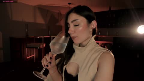 Amy Armstrong online show from 01.25.25