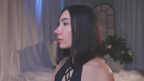 Amy Armstrong online show from 02.25.26