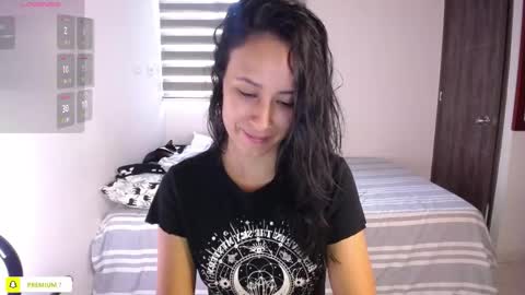 Jenn  online show from 12.18.25