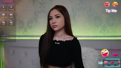 Snapshot of amykaiya chatting on 02.12.25 Amy online show from 02.12.25