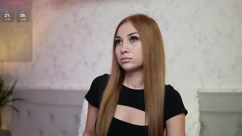 Snapshot of amykaiya chatting on 11.23.25 Amy online show from 11.23.25