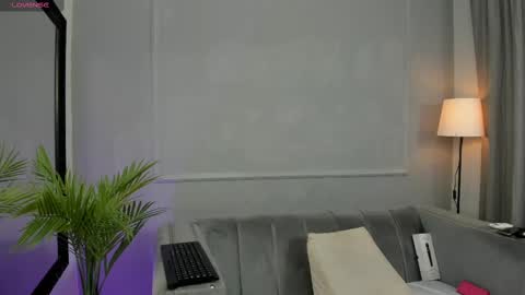 Snapshot of amykord chatting on 02.14.25 Amykord online show from 02.14.25