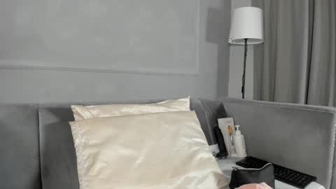 Snapshot of amykord chatting on 03.06.25 Amykord online show from 03.06.25