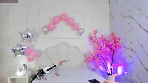 Snapshot of amykord chatting on 10.12.25 Amykord online show from 10.12.25