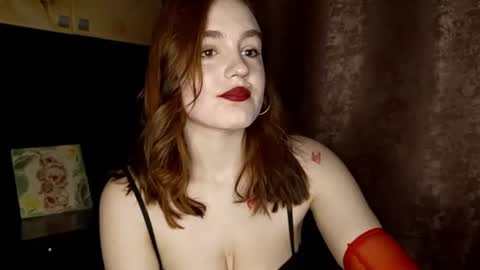 Snapshot of amymur_ chatting on 06.25.26 Amy online show from 06.25.26