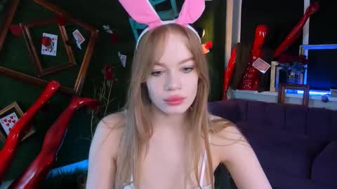 Snapshot of amynox chatting on 03.01.26 Amy online show from 03.01.26