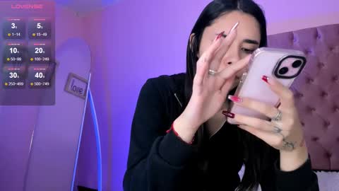 Amy ... Nice to meet u   thumb up me please its important online show from 02.20.25