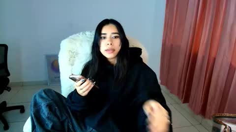 Amy ... Nice to meet u   thumb up me please its important online show from 01.13.26