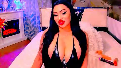 Snapshot of amyrarosera chatting on 06.17.26 Alimoonyia online show from 06.17.26