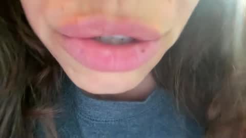 Snapshot of amysmilez chatting on 12.04.24 Amy Smilez online show from 12.04.24