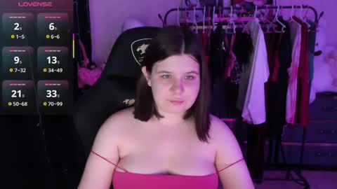 Snapshot of amyvibes chatting on 06.18.26 amyvibes online show from 06.18.26