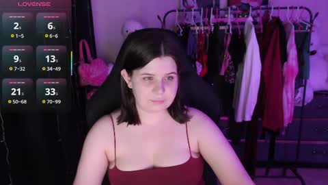 Snapshot of amyvibes chatting on 07.15.26 amyvibes online show from 07.15.26