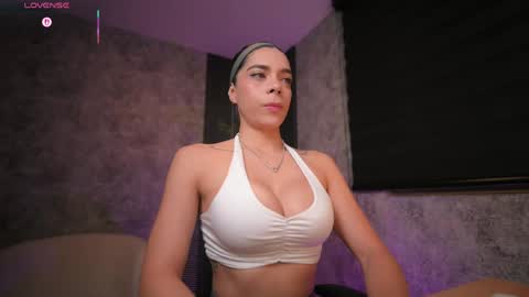 AMY WALKER online show from 05.14.26