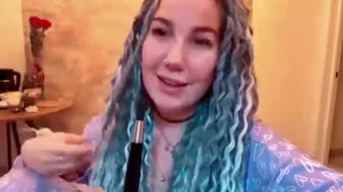 Snapshot of amywalterz chatting on 02.21.26 Amy online show from 02.21.26