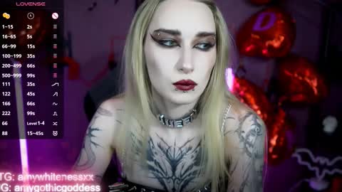 Snapshot of amywhitenessxx chatting on 02.13.26 Amy switch Goddess divine Mistress online show from 02.13.26