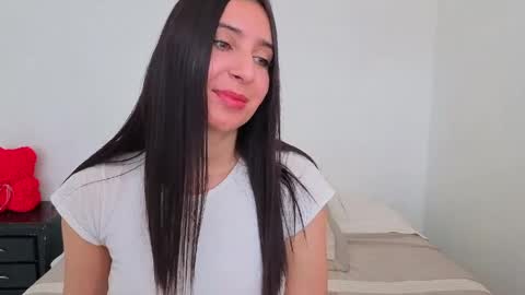 Snapshot of ana_castilo chatting on 04.08.26 Ana IG an castillo 1 online show from 04.08.26