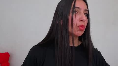 Snapshot of ana_castilo chatting on 04.19.26 Ana IG an castillo 1 online show from 04.19.26