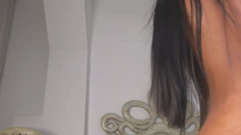 Snapshot of ana_maria11 chatting on 01.27.25 Ana online show from 01.27.25