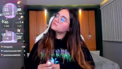 Snapshot of ana_taylor2 chatting on 01.29.25 Ana online show from 01.29.25