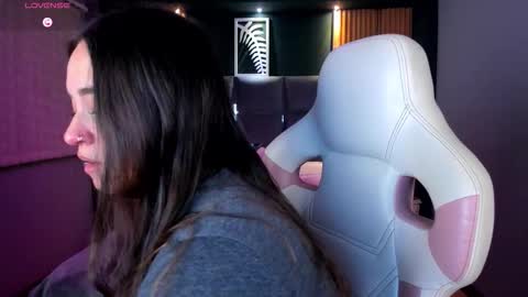 Snapshot of ana_taylor2 chatting on 09.14.25 Ana online show from 09.14.25