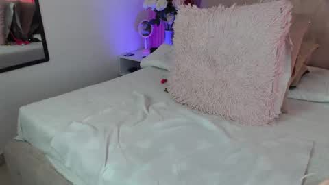 Ana Moon  online show from 02.06.26