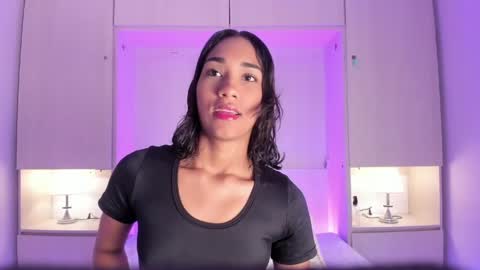 anaacollins_ online show from 04.20.26