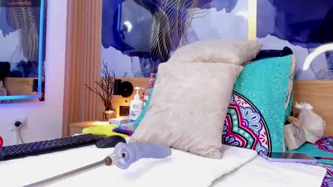 Snapshot of anabacker01 chatting on 12.03.25 anabacker01 online show from 12.03.25